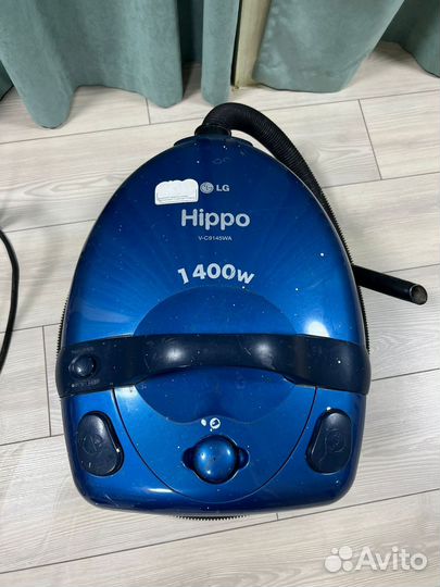 Пылесос LG Hippo V-C9145WA