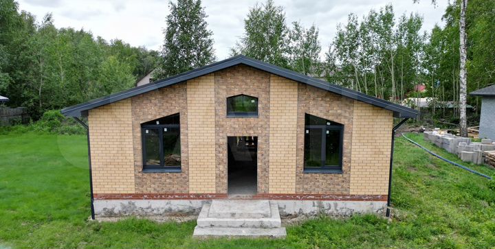 Дом 95 м² на участке 7,7 сот.