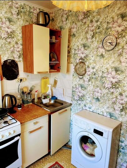 2-к. квартира, 47 м², 3/5 эт.