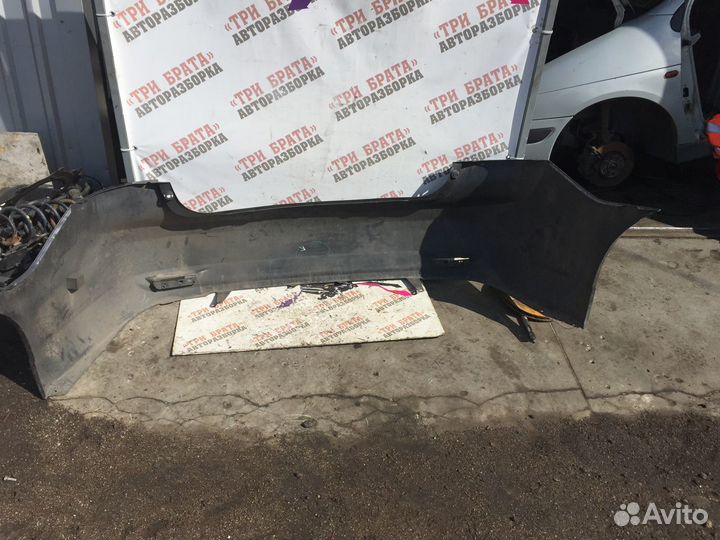 Тойота Авенсис Бампер задний