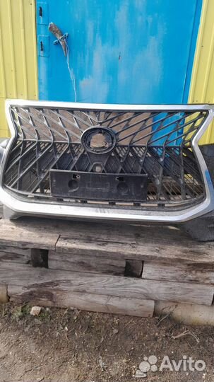 Решетка радиатора lexus lx 570