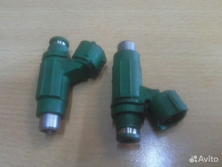 Топливная форсунка Mitsubishi Outlander 4G69