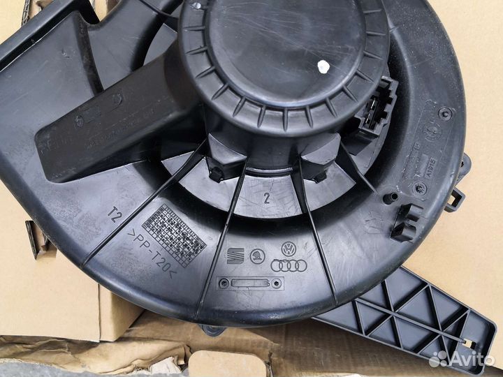 Печка салонная Фольксваген поло 5 поколение
