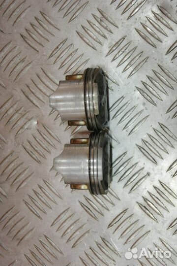 Блок цилиндров с поршнями Kawasaki ZZR250