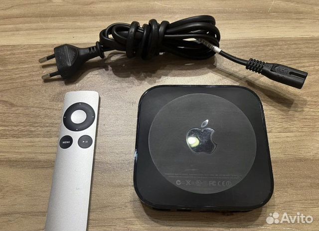 Apple TV 3 (TV приставка к телевизору )