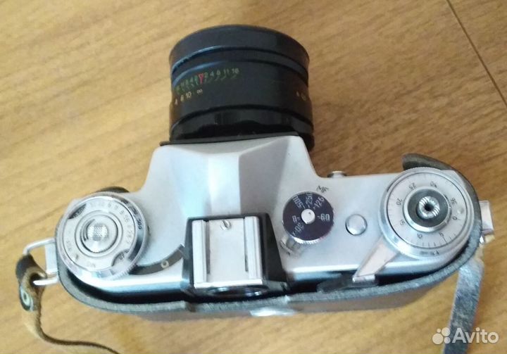 Фотоаппарат Зенит - Е с символом Олимпиады-80 СССР