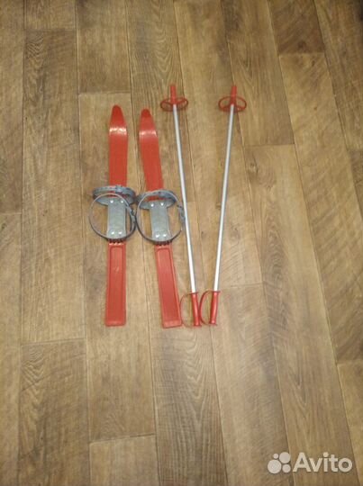 Лыжи для ребенка 5-7лет