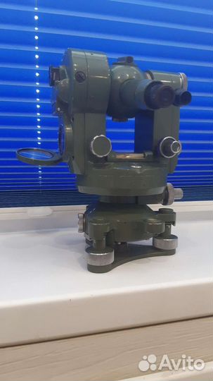 Теодолит те-В1 Венгрия