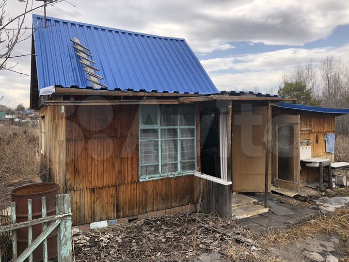 Дом 30 м² на участке 10 сот.
