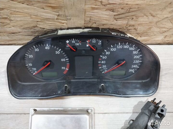 Комплект эбу Volkswagen Passat B5 блок управления