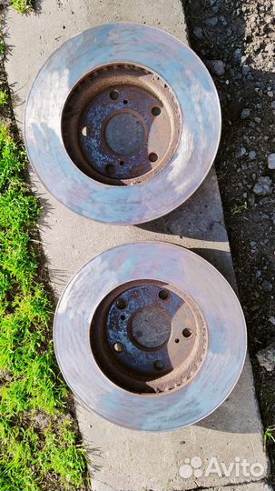 Тормозные диски Тойота Марк2