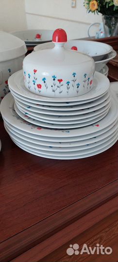 Набор столовой посуды