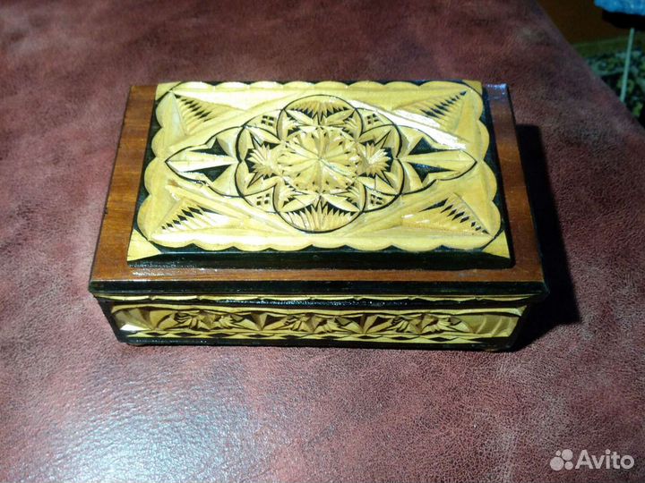 Шкатулка.Резная.Дерево.СССР.Отправляю