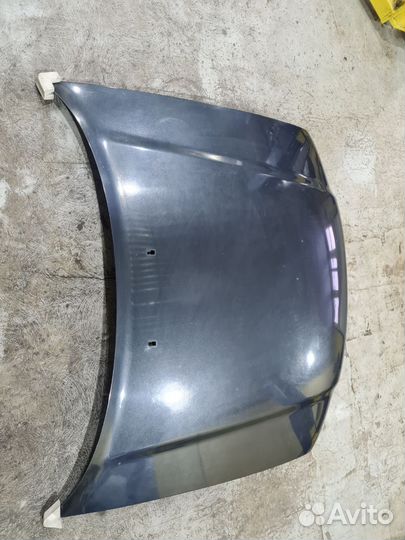 Капот на ауди