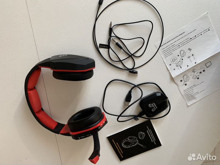 Беспроводные игровые наушники с микрофоном