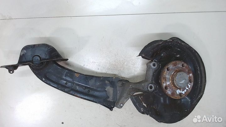 Ступица (кулак, цапфа) Volkswagen Passat CC, 2012