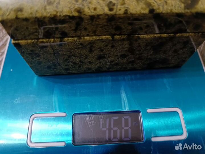 Шкатулка из змеевика