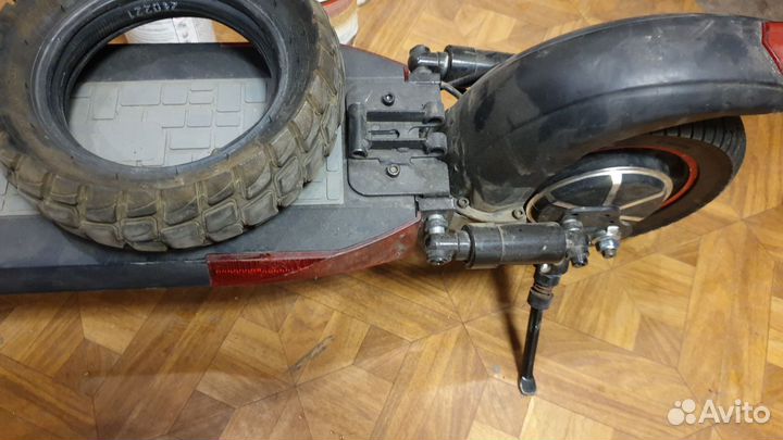 Покрышка литая для электросамоката Kugoo m4