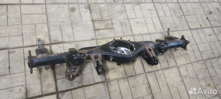 Чулок заднего моста Toyota Prado 150