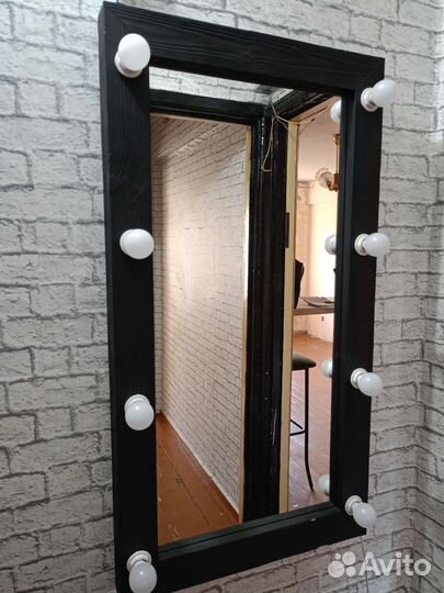 Гримерное зеркало