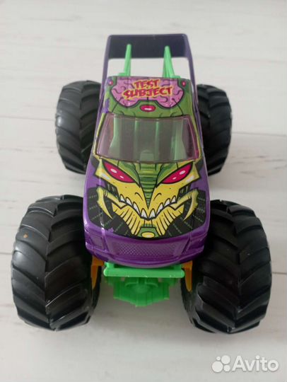 Машина Монстр-трак Hot Wheels большой