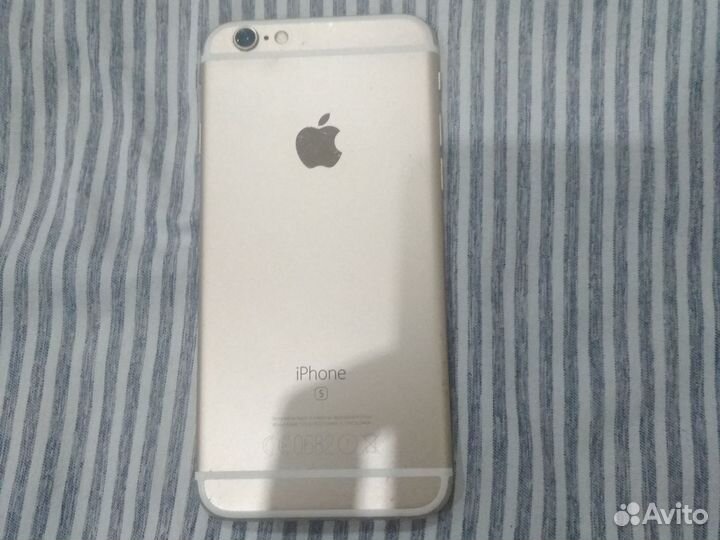 iPhone 6S, 16 ГБ