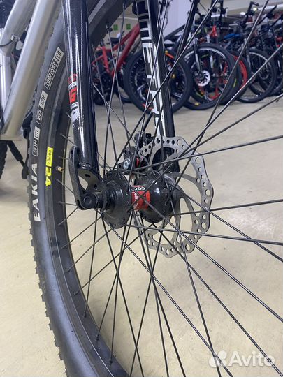 Велосипед полуфэтбайк R24 алюминиевый