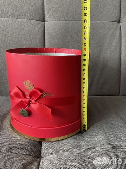 Шляпная коробка, подарочные пакеты для цветов