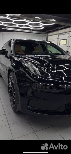 Защитная пленка на автомобиль