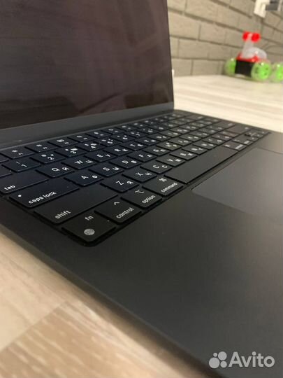 Macbook Air 13 2022 M2