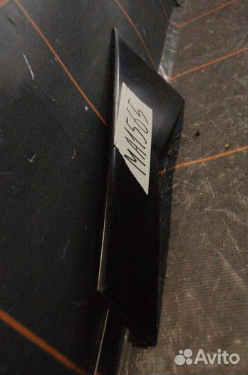 Накладка рамки двери задней левой - Honda CR-V 4