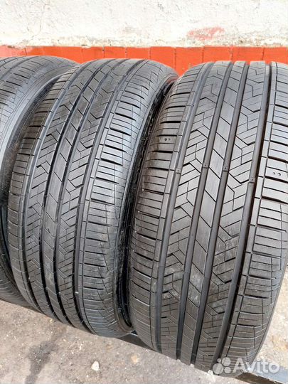 Hankook Kinergy EX H308 215/50 R17 95V