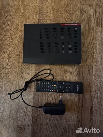 Спутниковый рессивер НТВ+ Humax vahd - 3100S