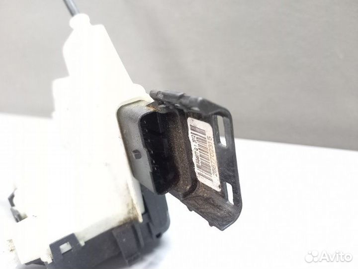 Замок двери задний правый Peugeot 408 2013