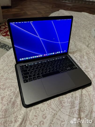 Apple MacBook Pro m1 (8 256)