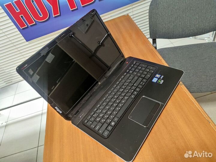 Ноутбук бу HP / 17