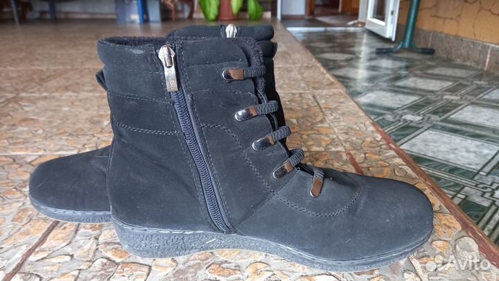 Ботинки женские зимние 41 42 размер