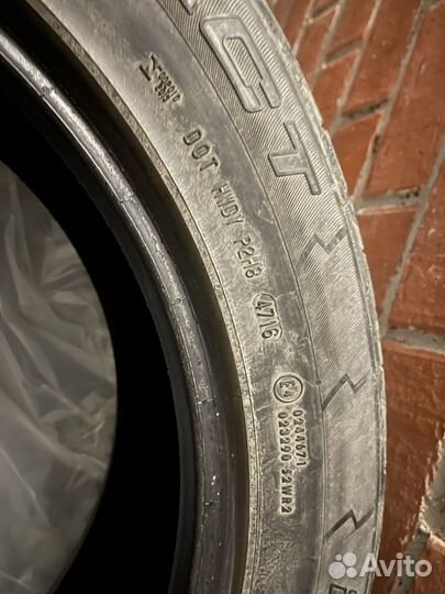 Continental CrossContact UHP 235/55 R20