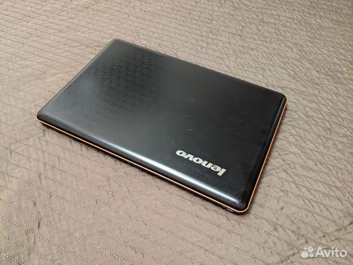 Ноутбук Lenovo Y550P
