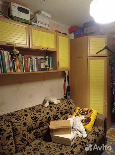 Подростковая стенка