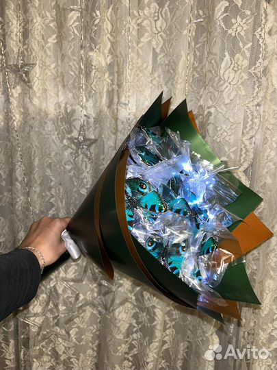 Букет из бабочек в наличии