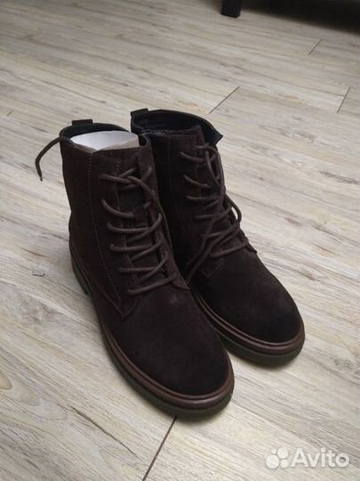 Полуботинки замшевые женские 40р
