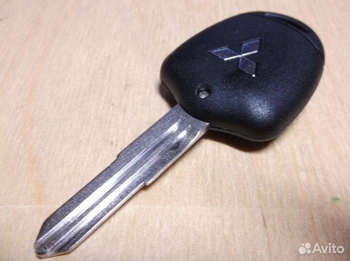 G8D-571M-A Mitsubishi remote key 