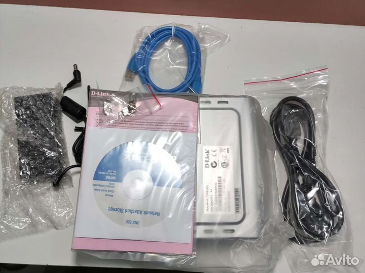 Сетевое хранилище D-link DNS-300