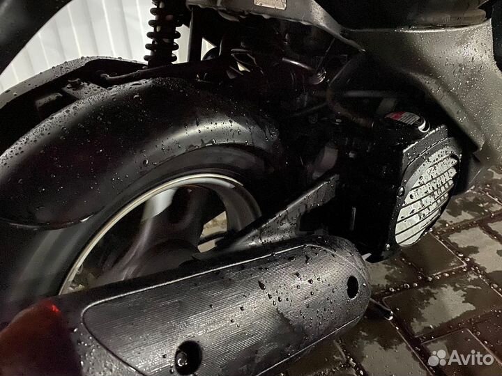 Мопед скутер