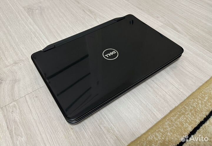 Ноутбук Dell