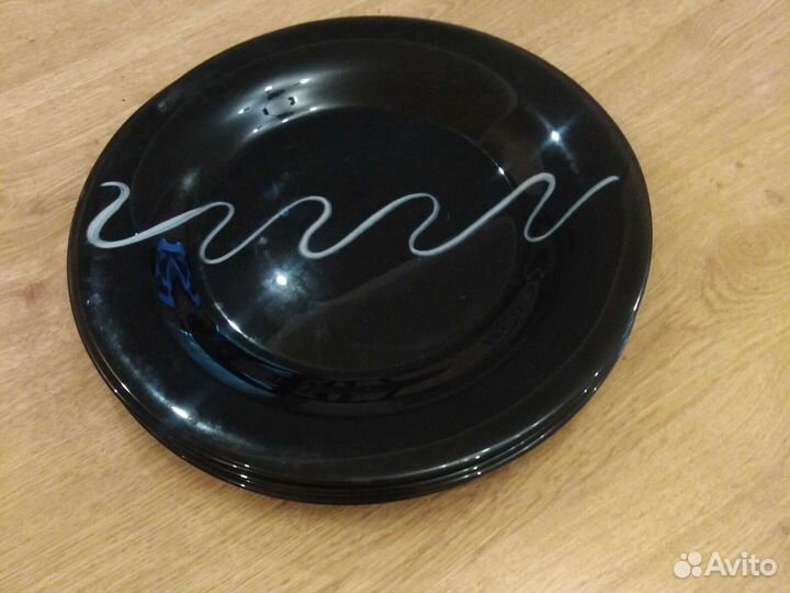 Набор тарелок