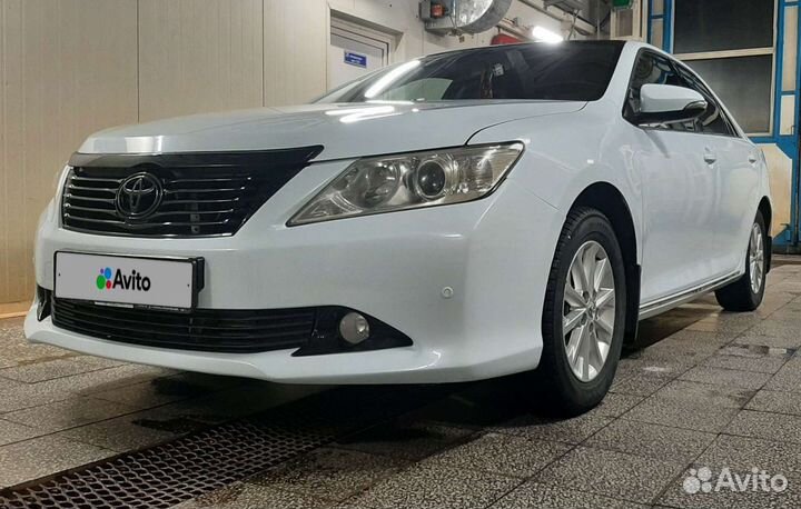 Toyota Camry 2.0 AT, 2014, 200 000 км
