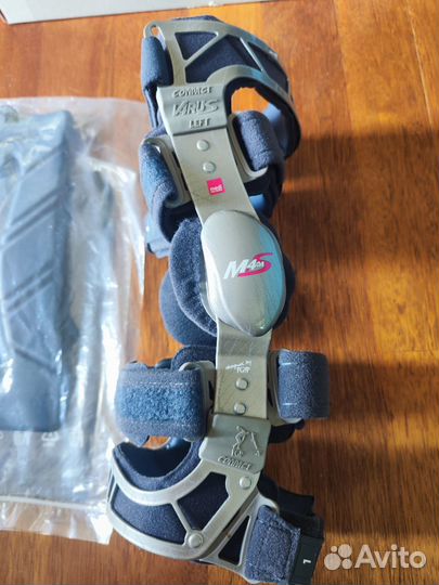 Регулируемый жесткий коленный ортез Medi M.4s OA