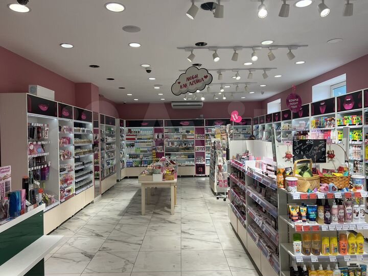 Торговое, аптека, общепит, банк, 160 м²